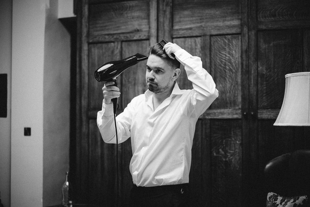 MILES VICTORIA DOCUMENTARY WEDDING PHOTOGRAPHY WORCESTER STANBROOK ABBEY 05 MILES VICTORIA DOCUMENTARY WEDDING PHOTOGRAPHY WORCESTER STANBROOK ABBEY 05